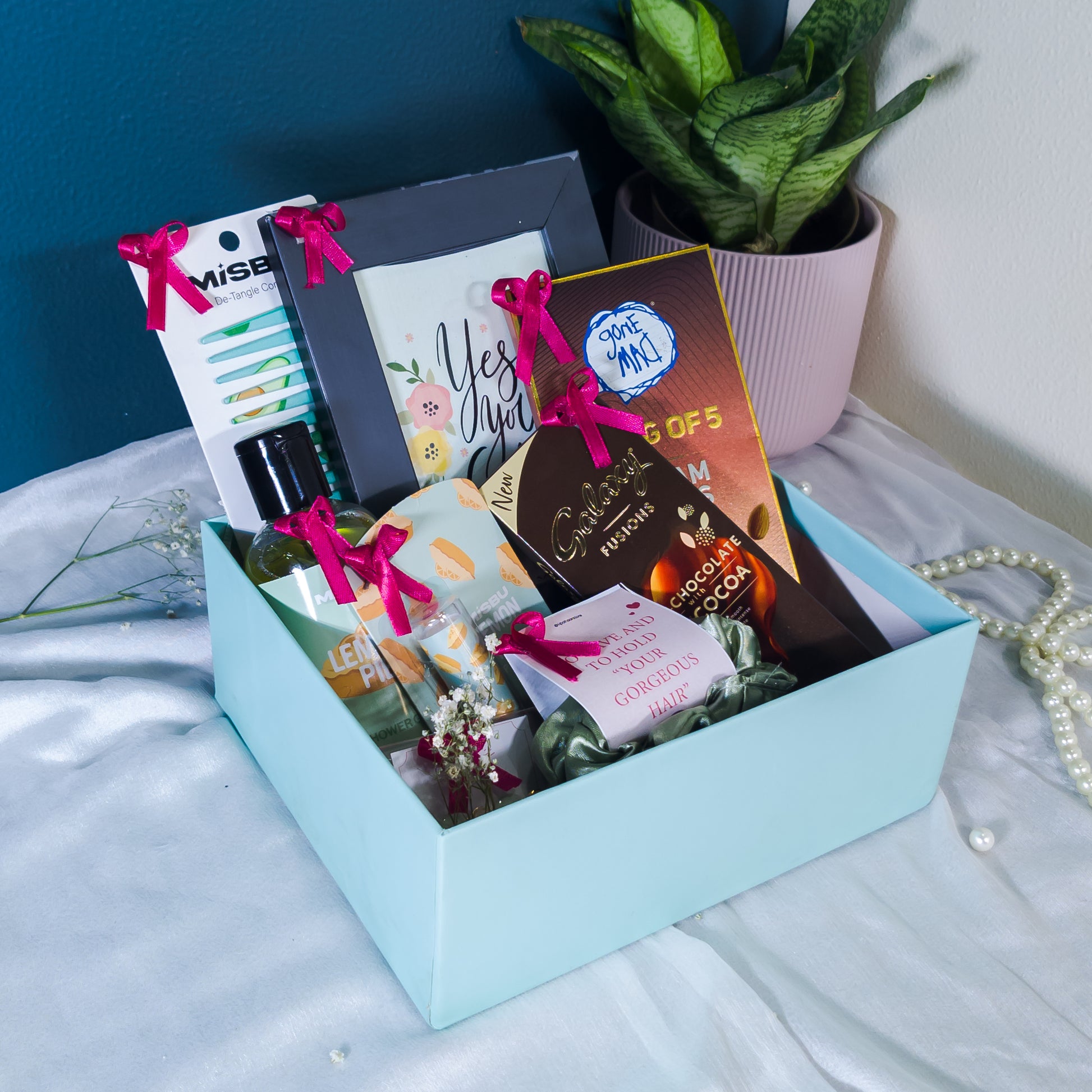 Mint Green Theme Hamper Box