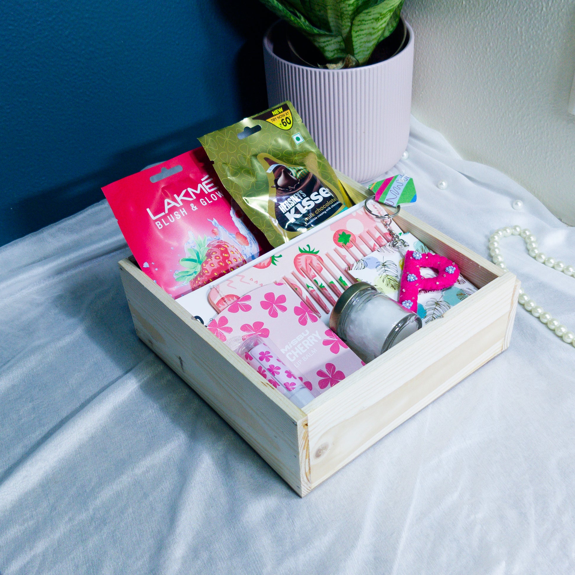 Wooden Slider Gift Hamper