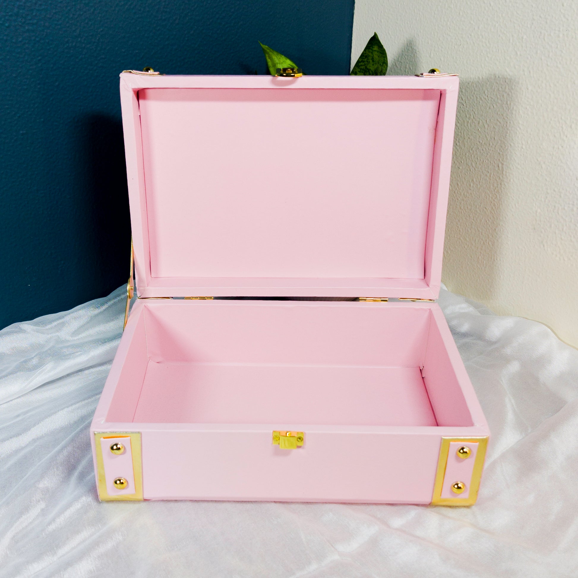 Trunk Box - Pastel Pink