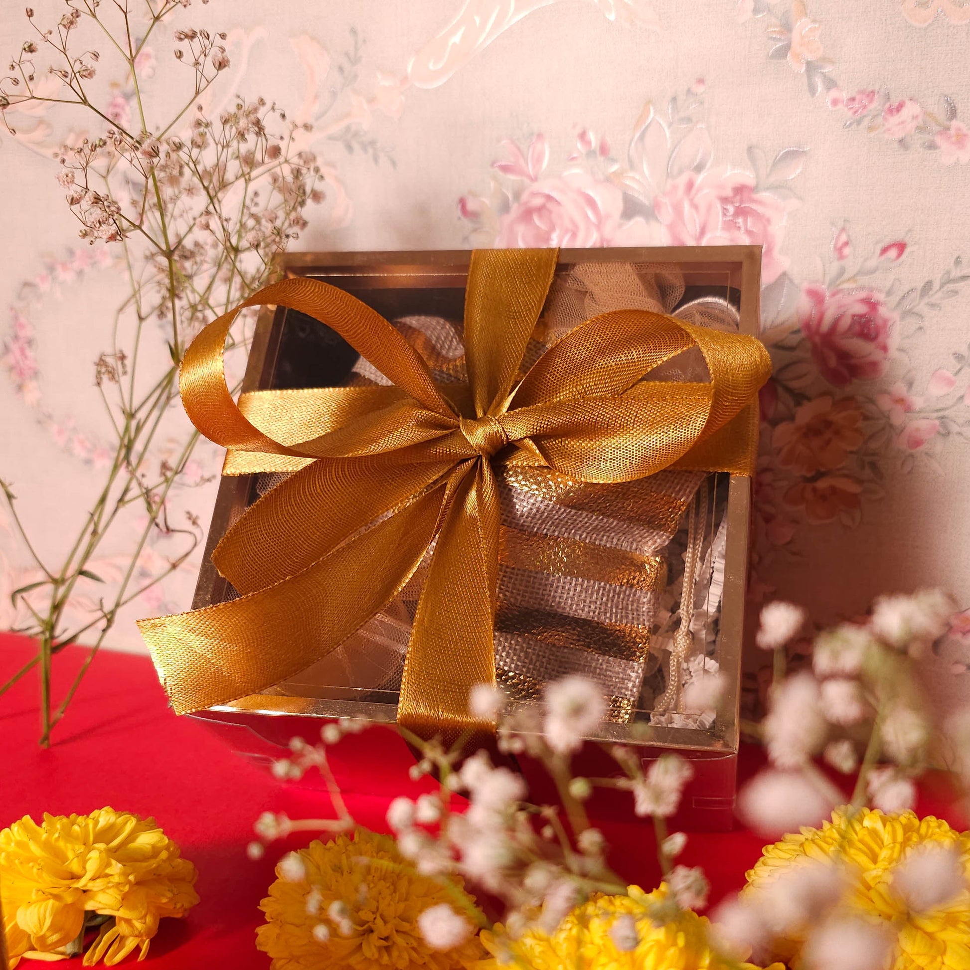 Gilded Grace Gift Box
