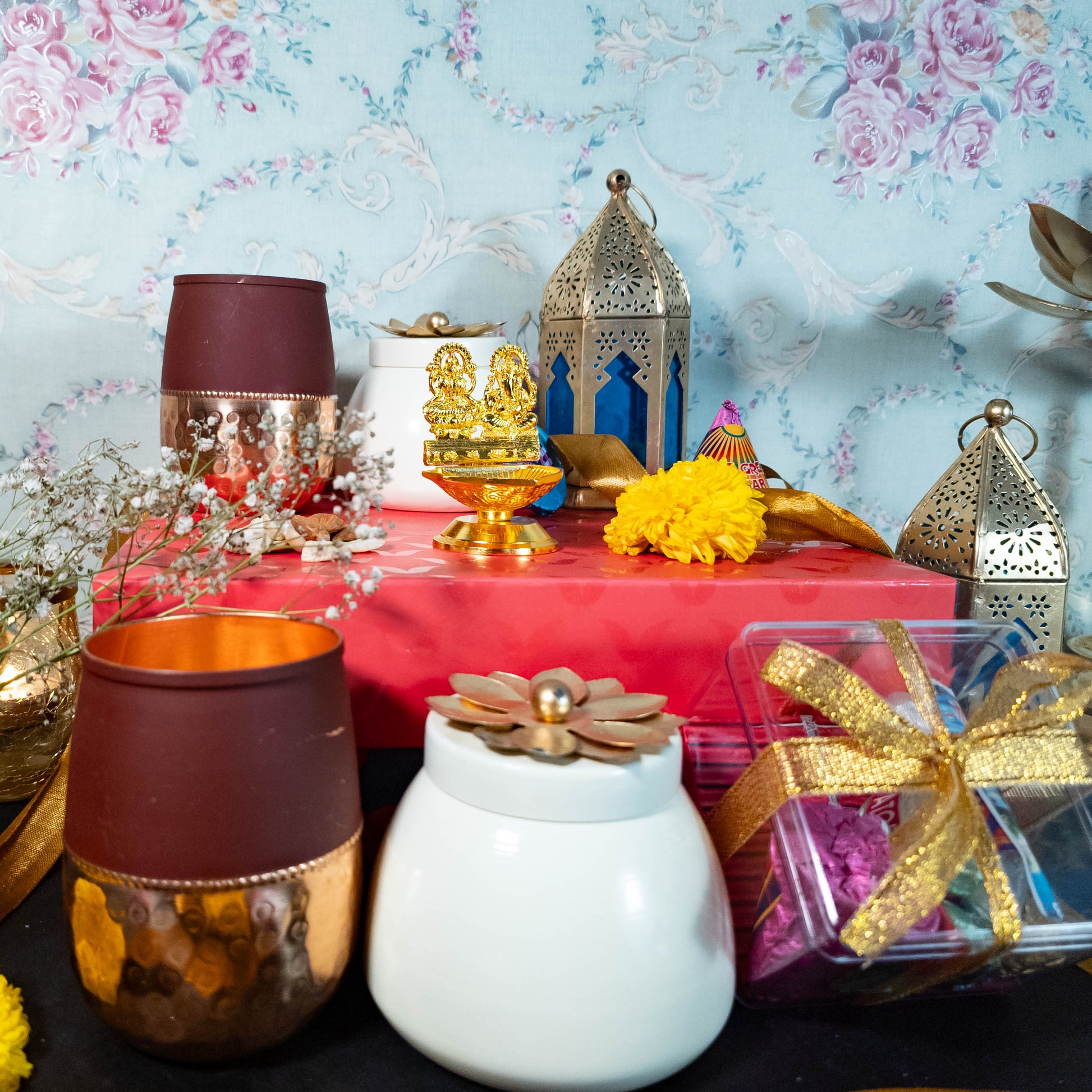 Golden Aura Box