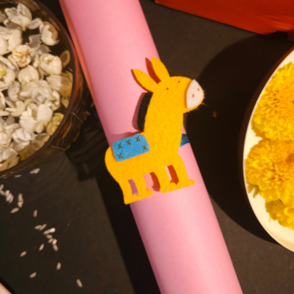 Giraffe felt Rakhi