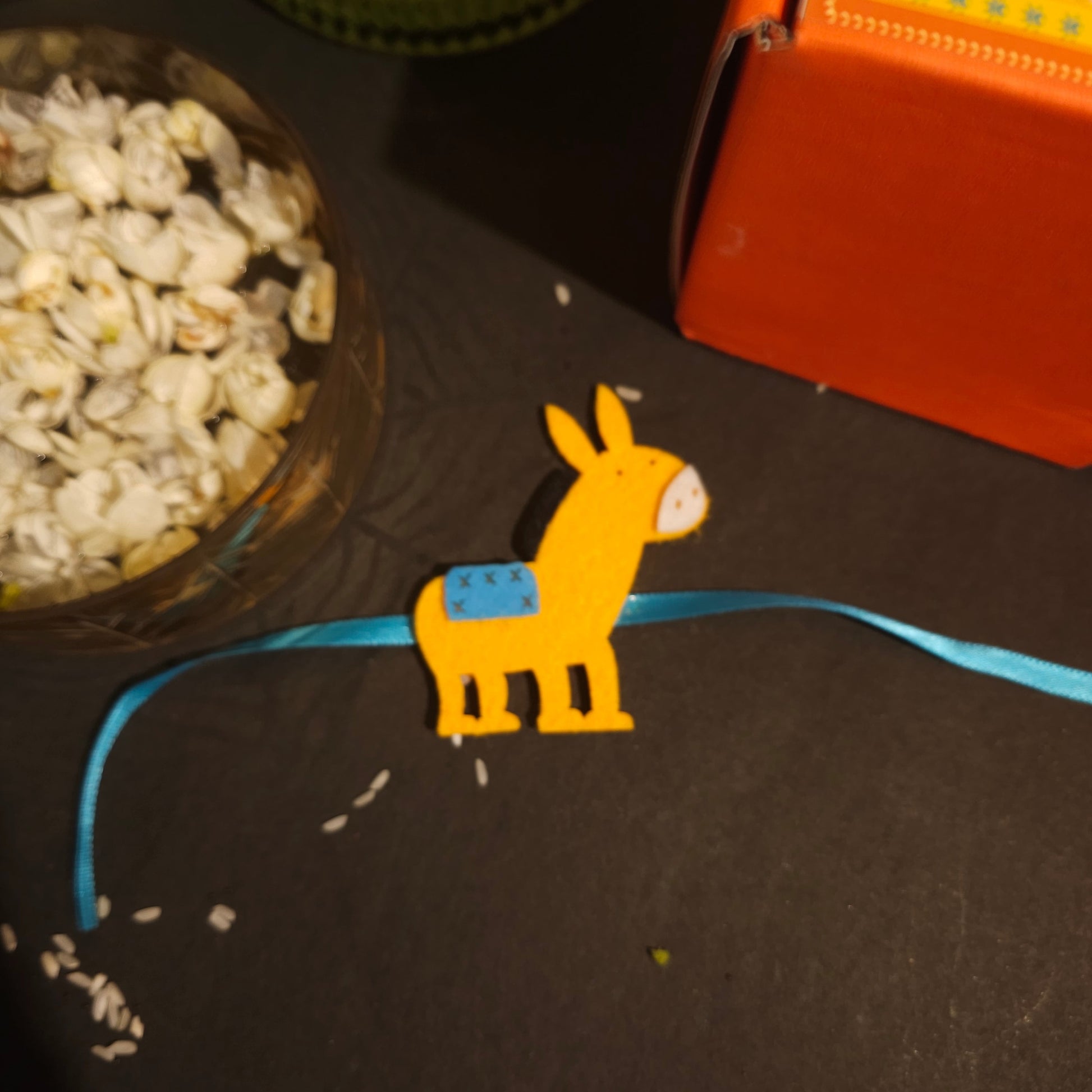 Giraffe felt Rakhi