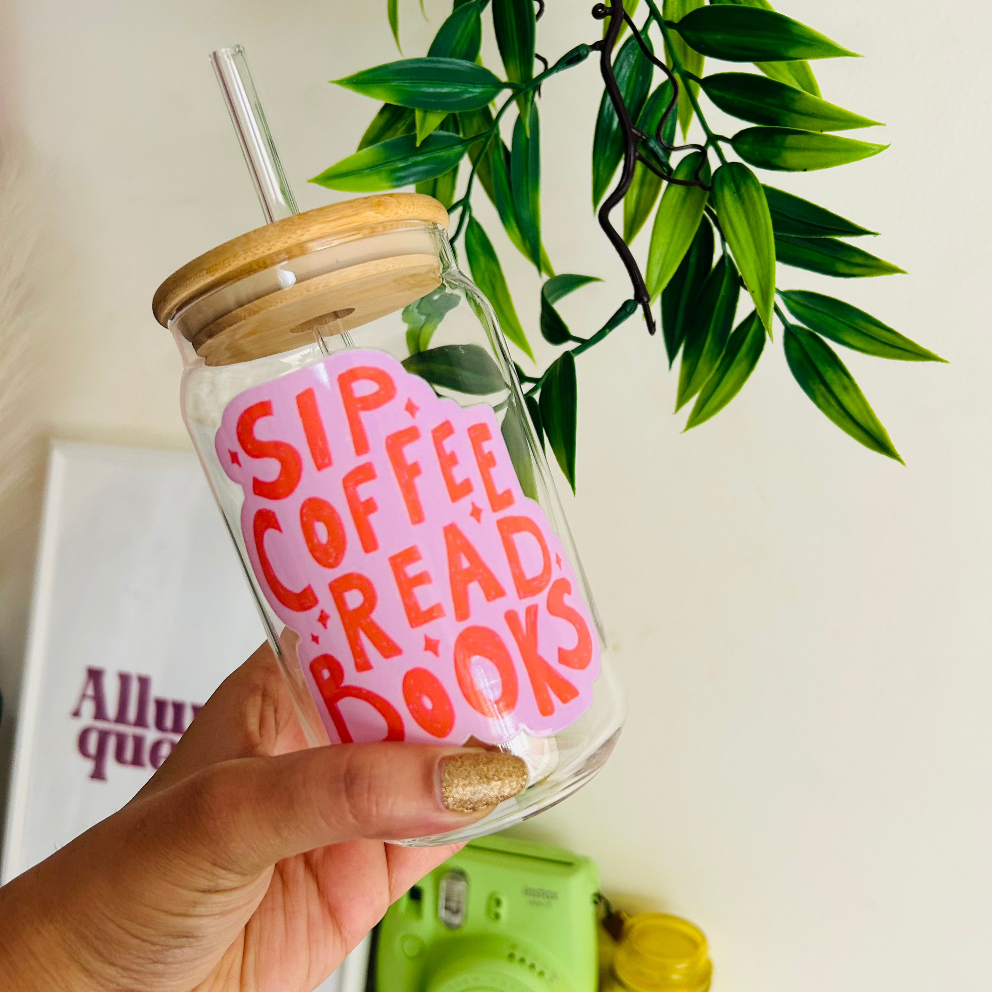 sip coffee read books sipper