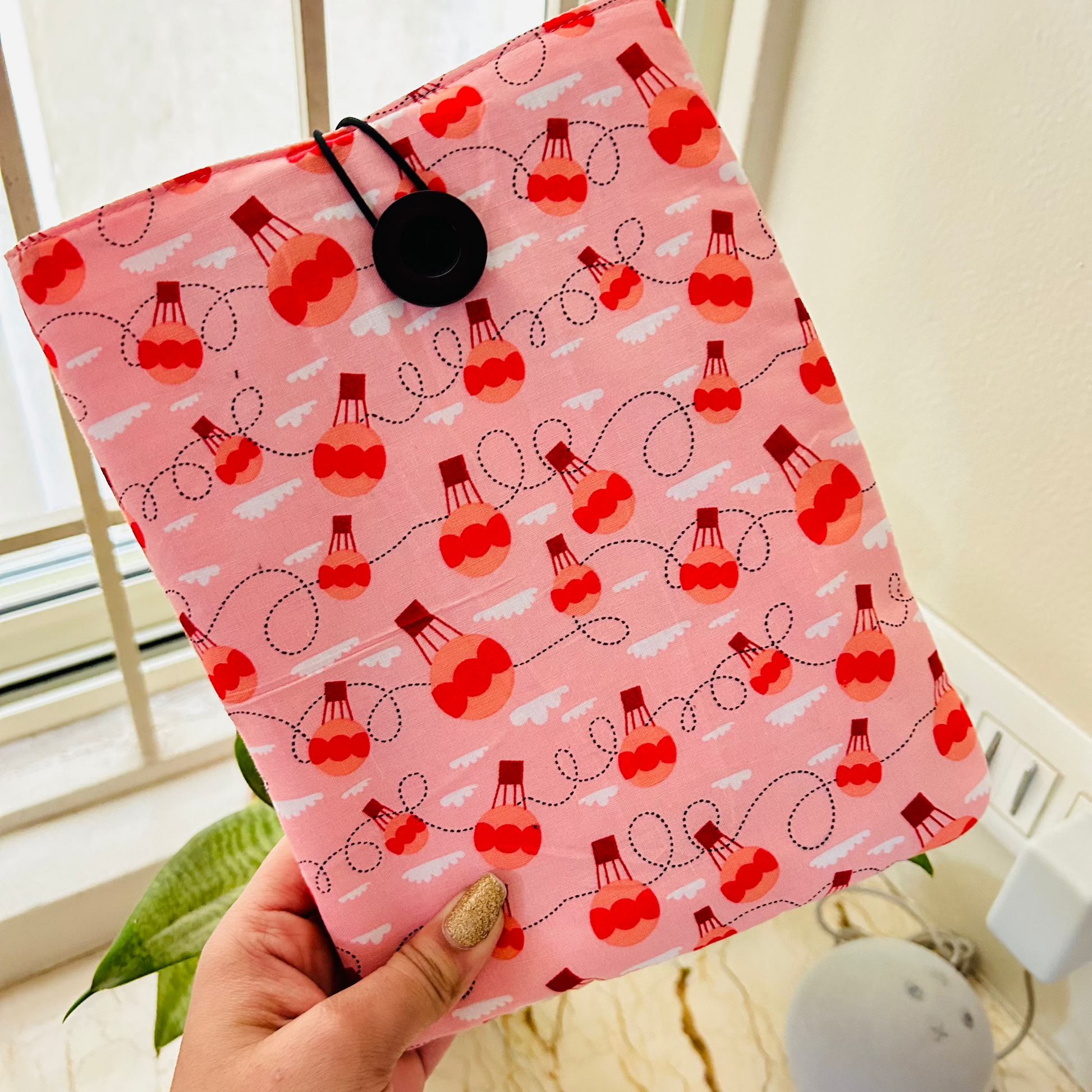 bubble gum Book sleeves
