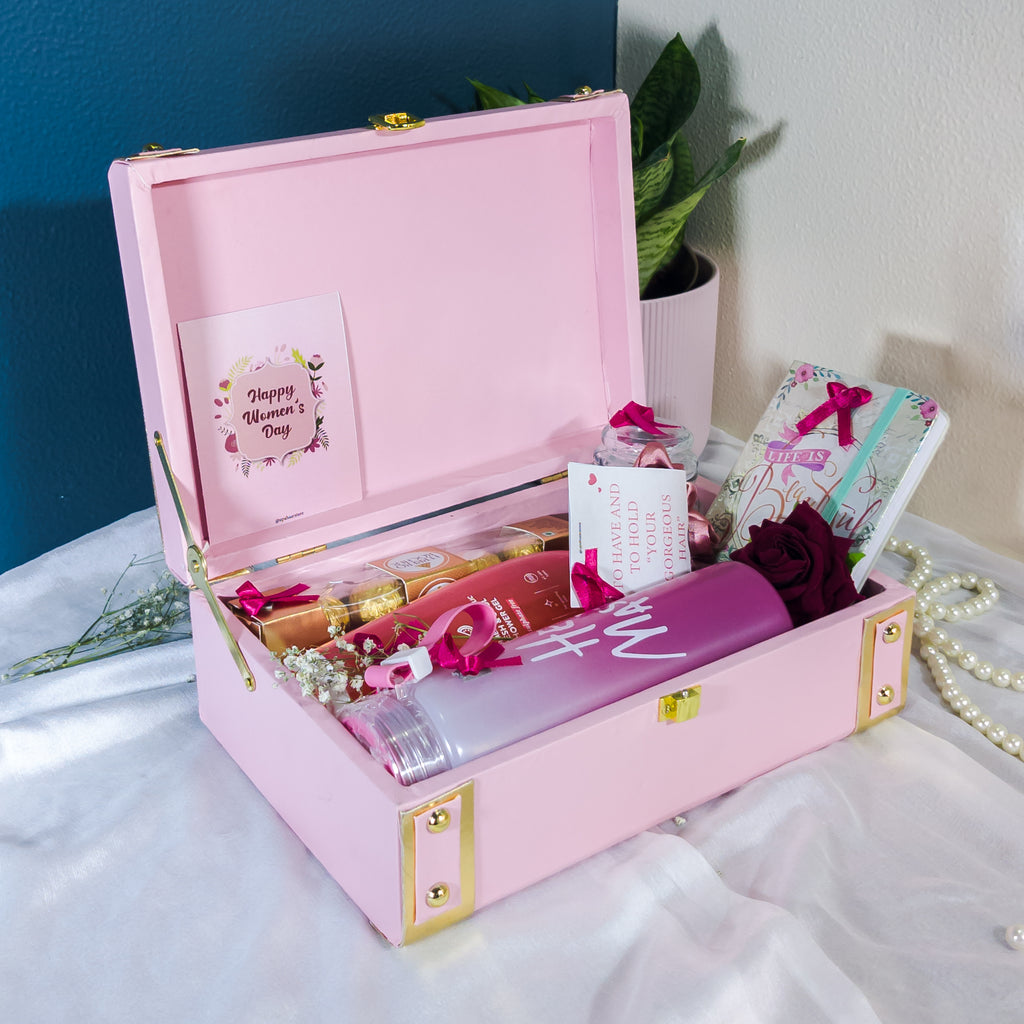 Hello Master Hamper Box