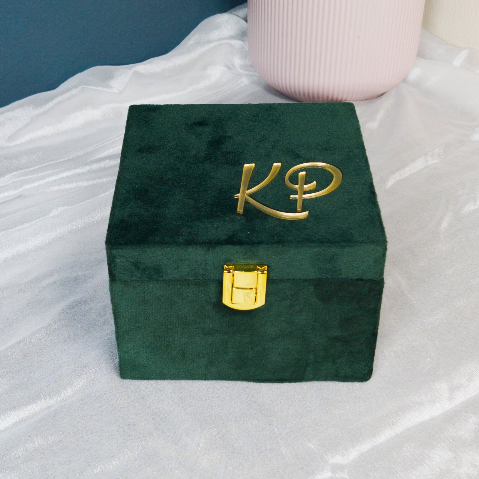 Green Velvet Box - 1 Jar